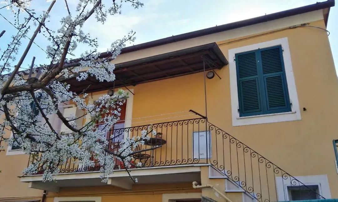 Your Home In Le Grazie-1