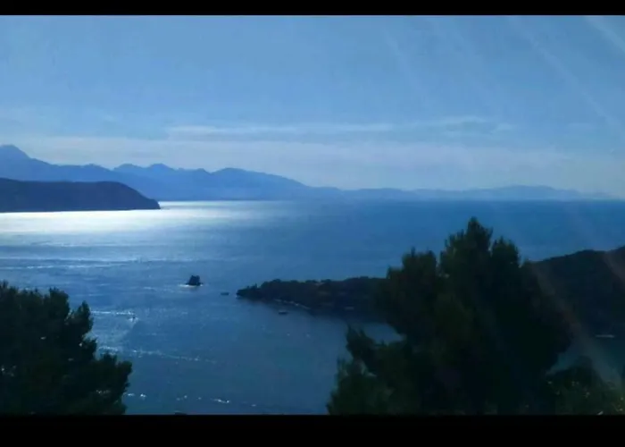 La Martina Portovenere Trekking Cottage
